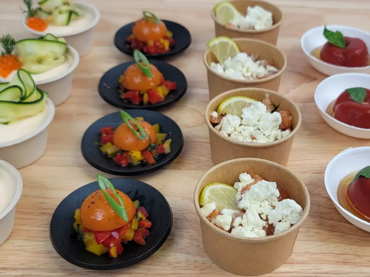 Buffet de bouchées apéritives réalisées en atelier