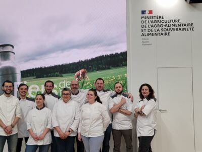 L'équipe de chefs Animation Chef sur le stand du ministère de l'Agriculture au Salon de l'Agriculture